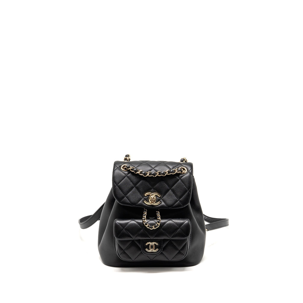 chanel-mini-duma-backpack-calfskin-black-lghwmicrochip