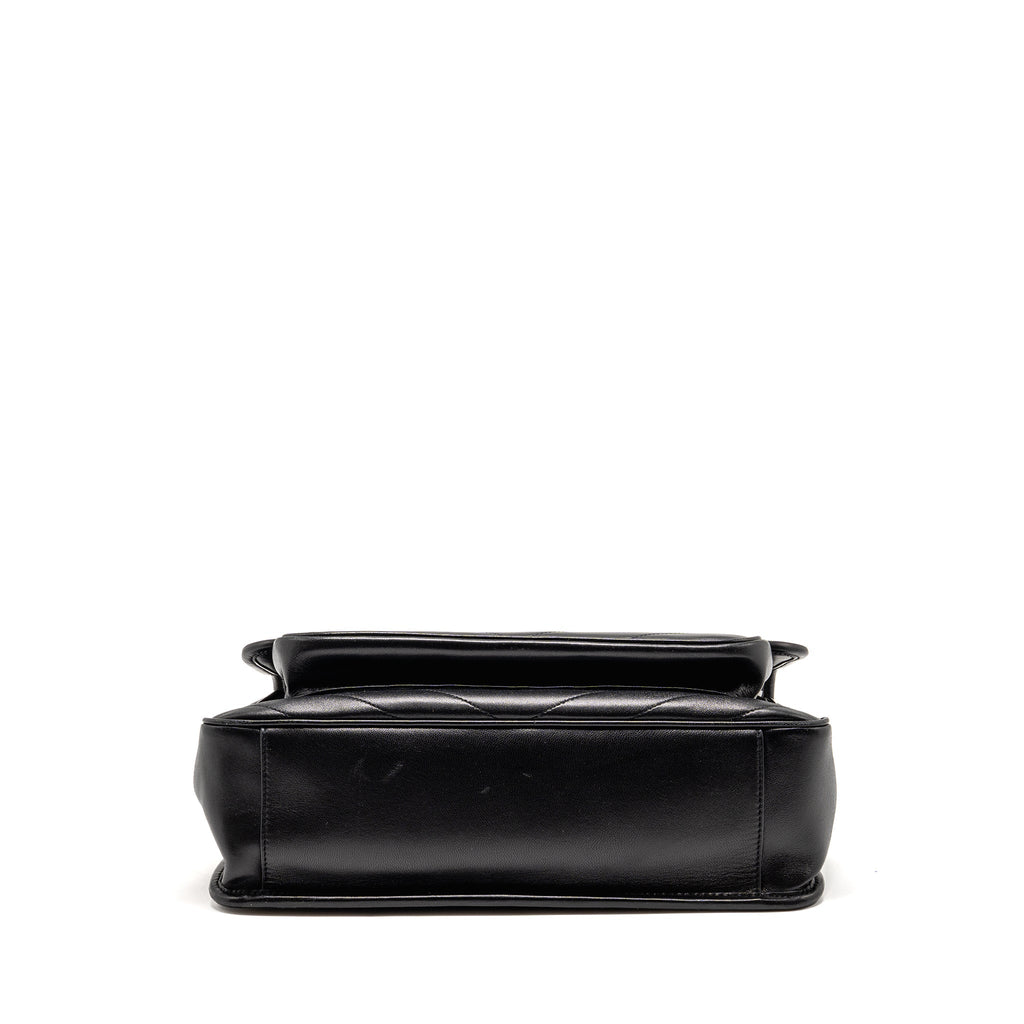 saint-laurent-large-niki-bag-lambskin-black-ghw