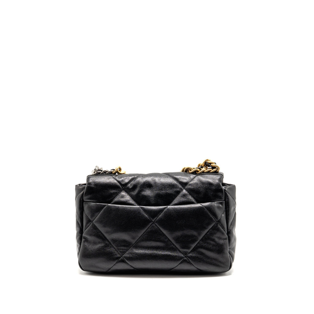 chanel-19bag-black
