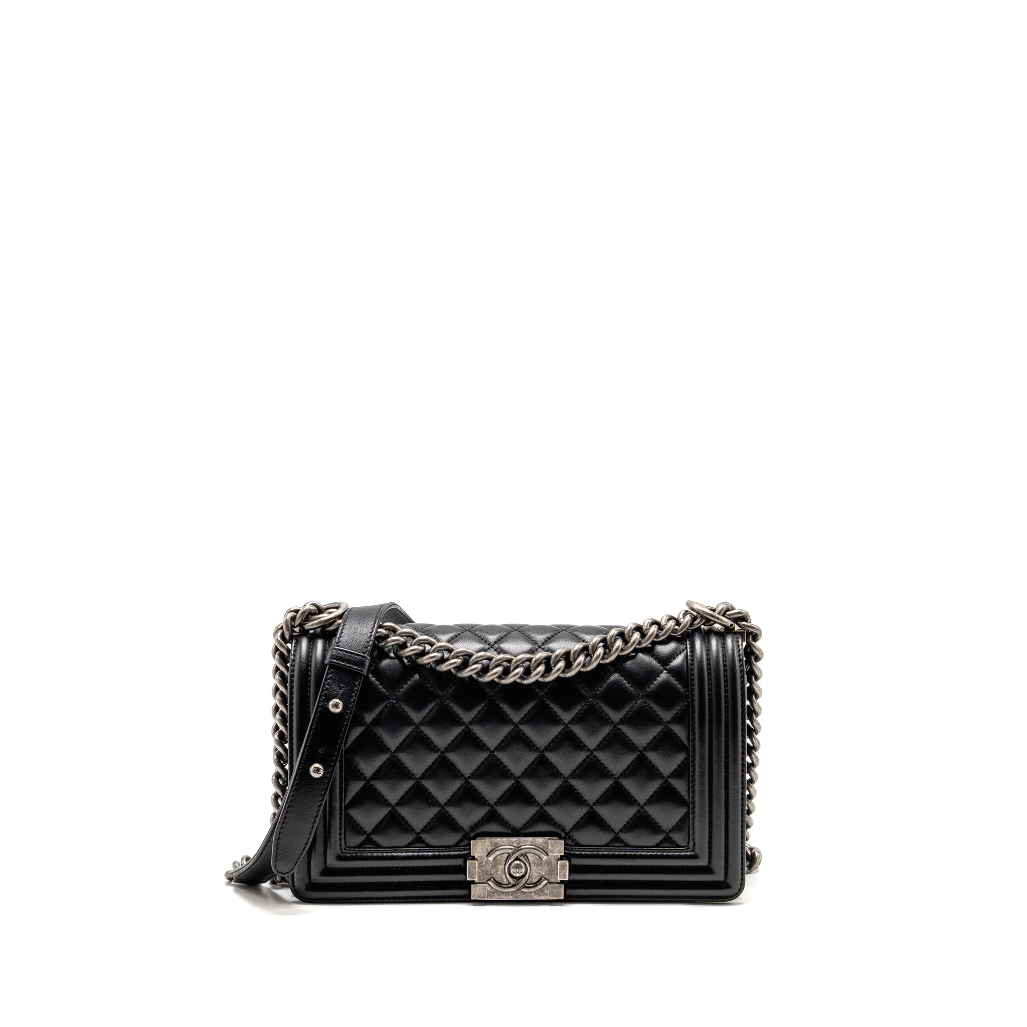 chanel-medium-boy-bag-lambskin-black-ruthenium-shw-2