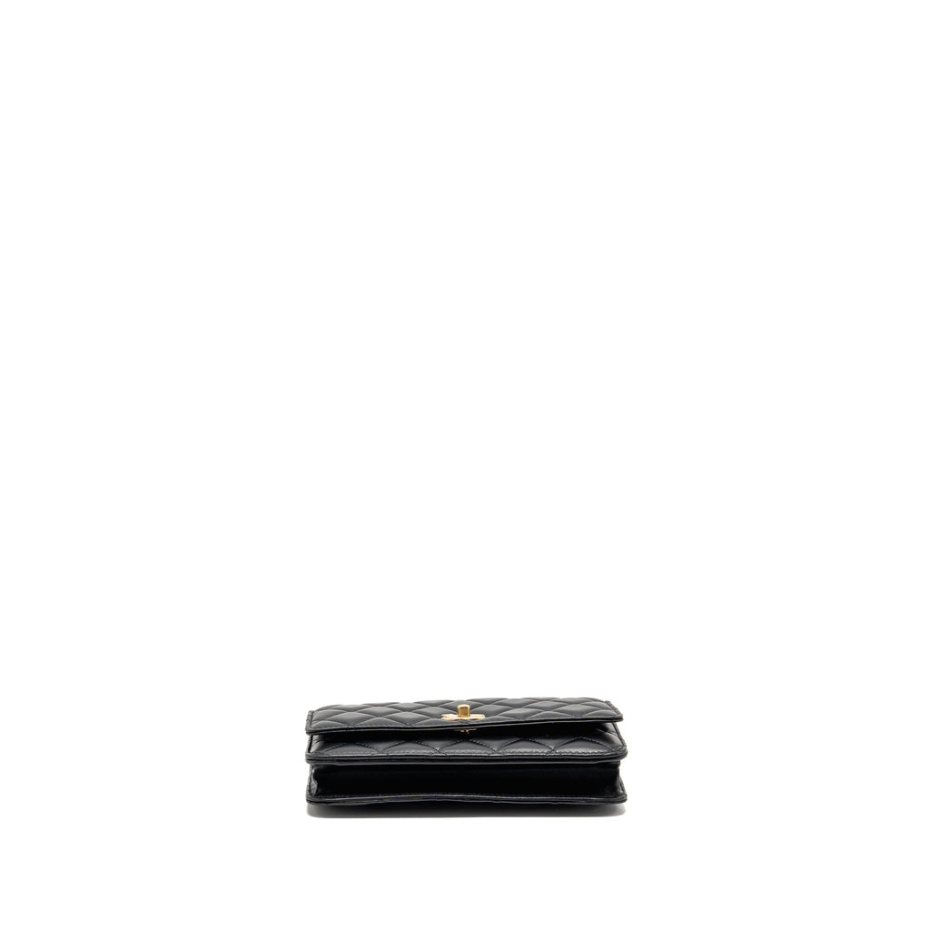 chanel-pearl-crush-wallet-on-chain-lambskin-black-ghwmicrochip-2