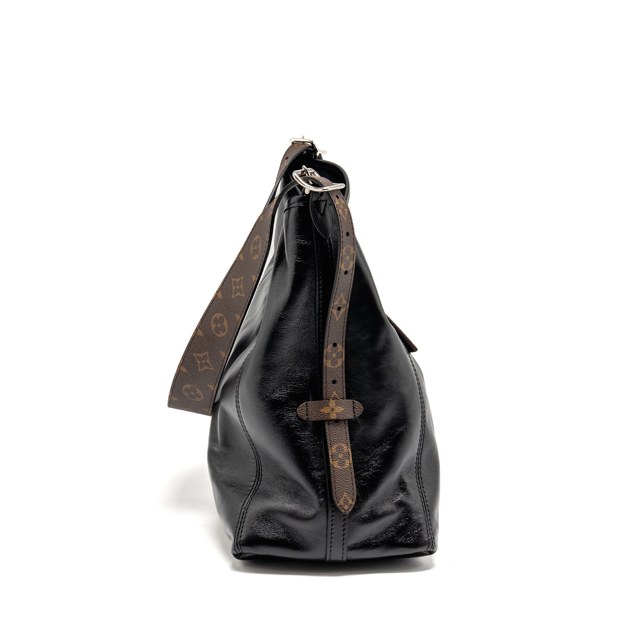 lv-carryall-dark-mm-m25143