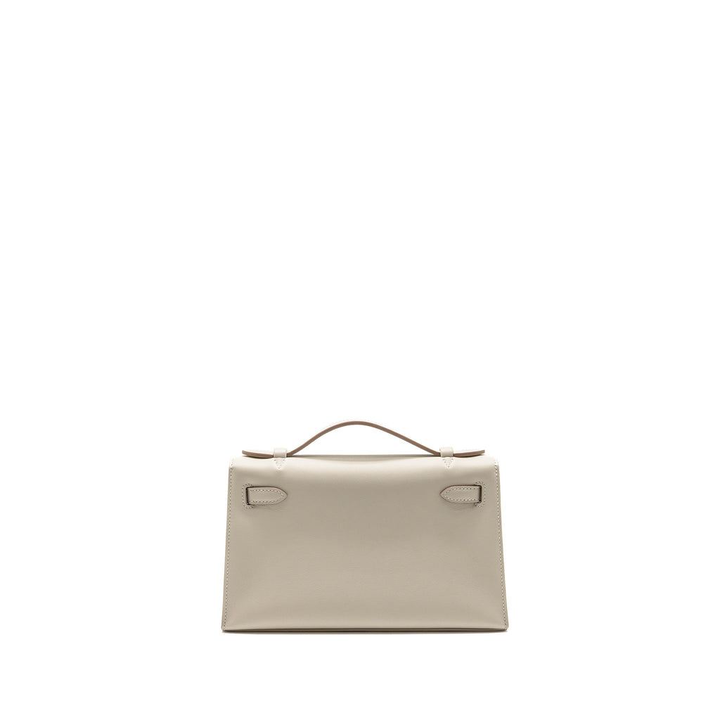 hermes-kelly-pochette-swift-gris-perle-shw-stamp-k