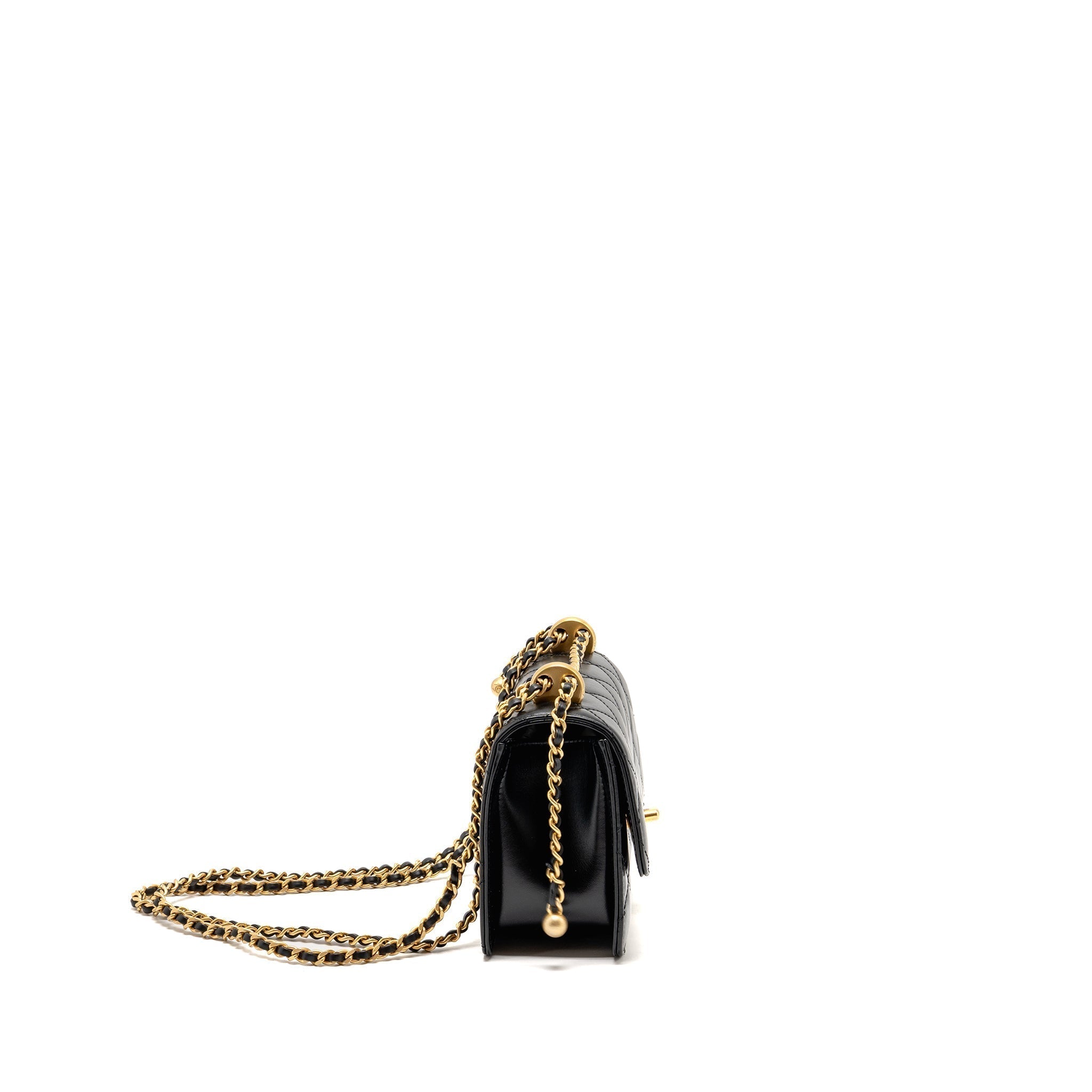 chanel-gold-crush-black