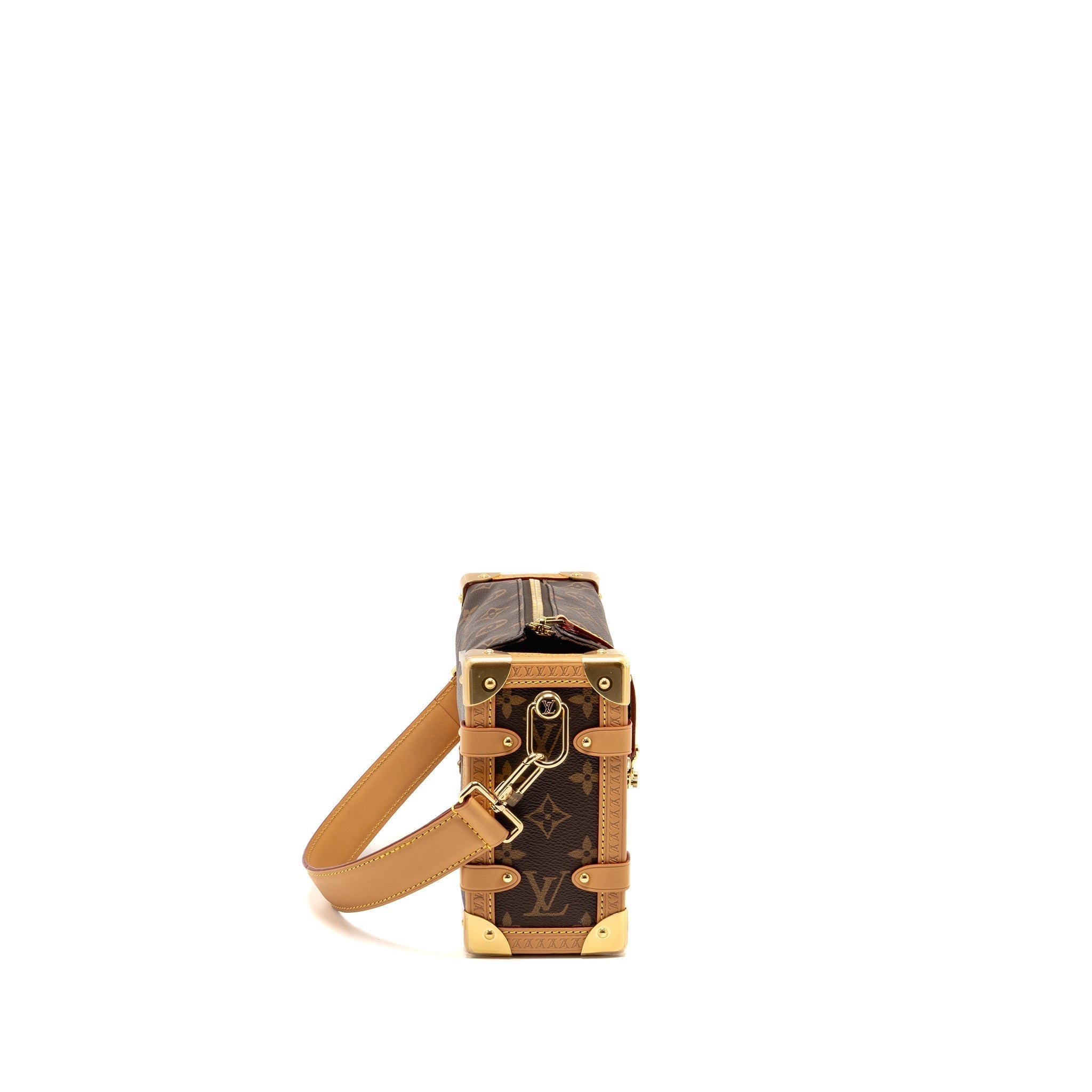 lv-side-trunk-m46358