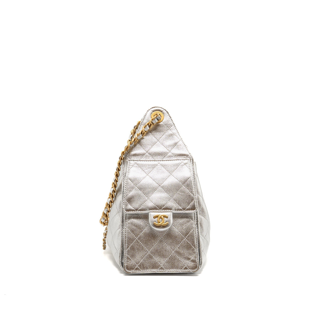 chanel-small-25-bag-caviar-silver-ghwmicrochip