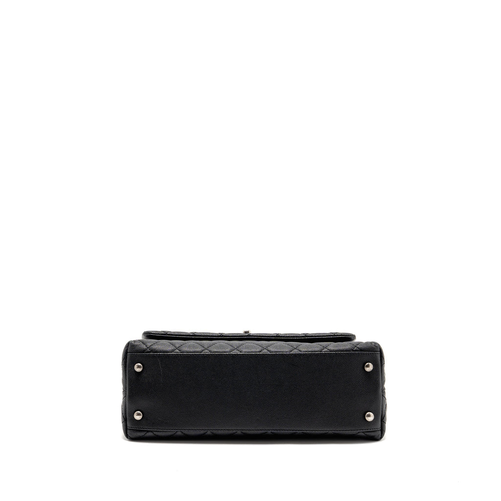 chanel-small-coco-handle-flap-bag-lizard-embossed-handle-caviar-black-ruthenium-hardware