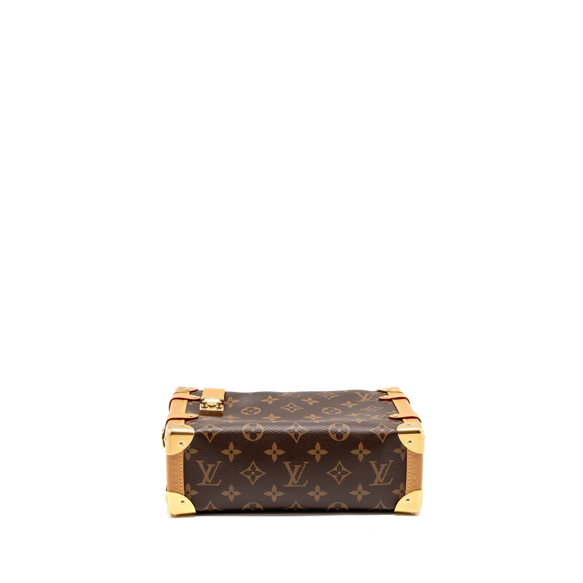 lv-side-trunk-m46358