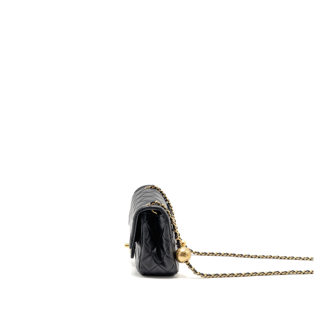 chanel-pearl-crush-mini-square-flap-bag-lambskin-black-ghwmicrochip-2
