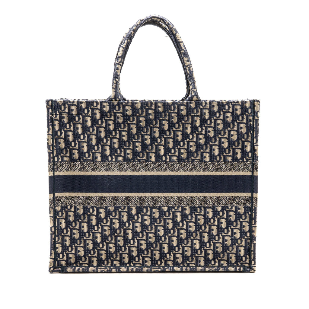 dior-large-book-tote-blue-dior-oblique-embroidery-2