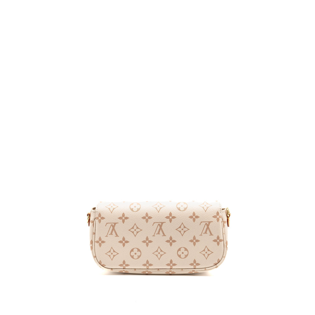 louis-vuitton-ivy-wallet-on-chain-monogram-dune-canvas-beige-cream-ghw
