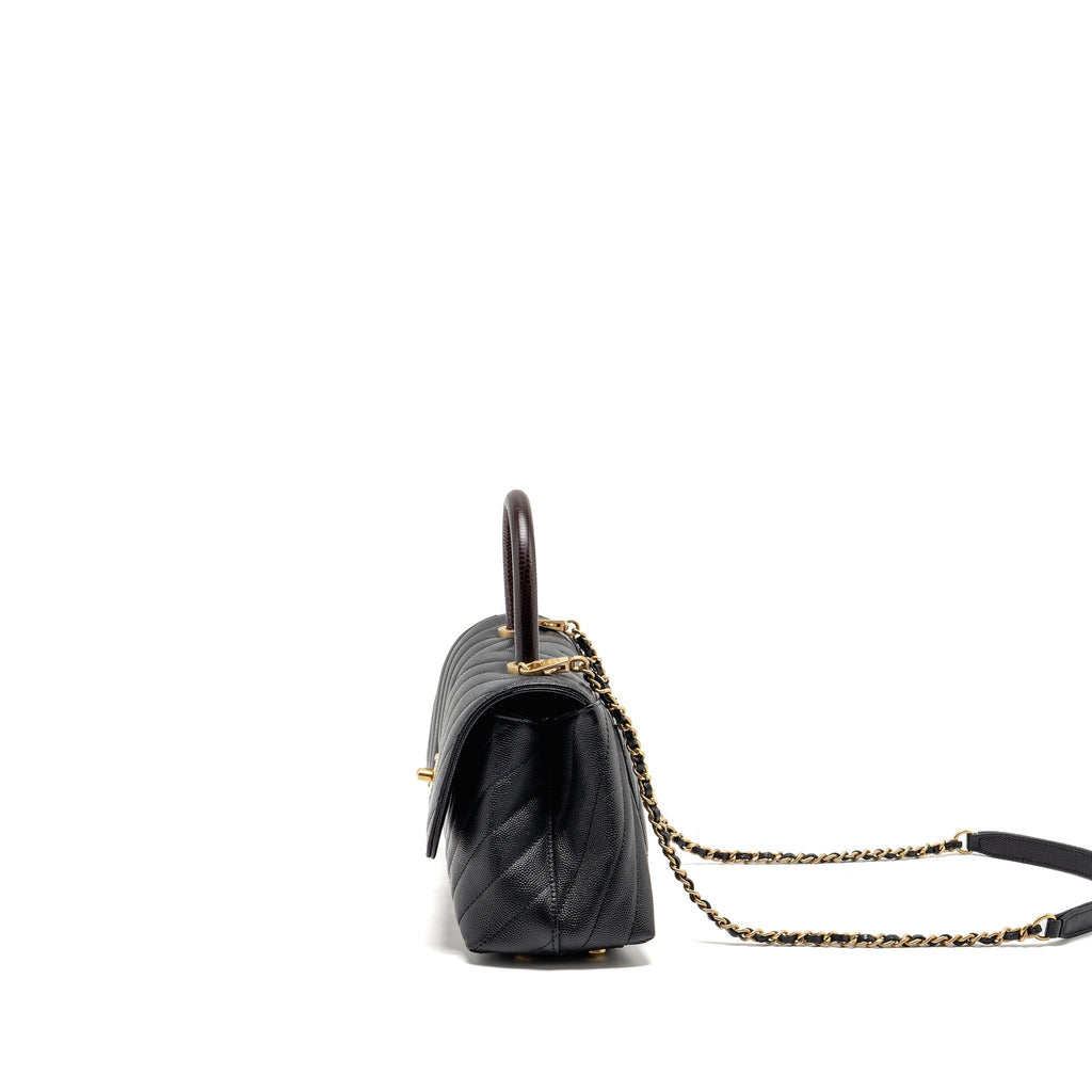 chanel-small-coco-handle-with-lizard-embossed-handle-chevron-caviar-black-ghw