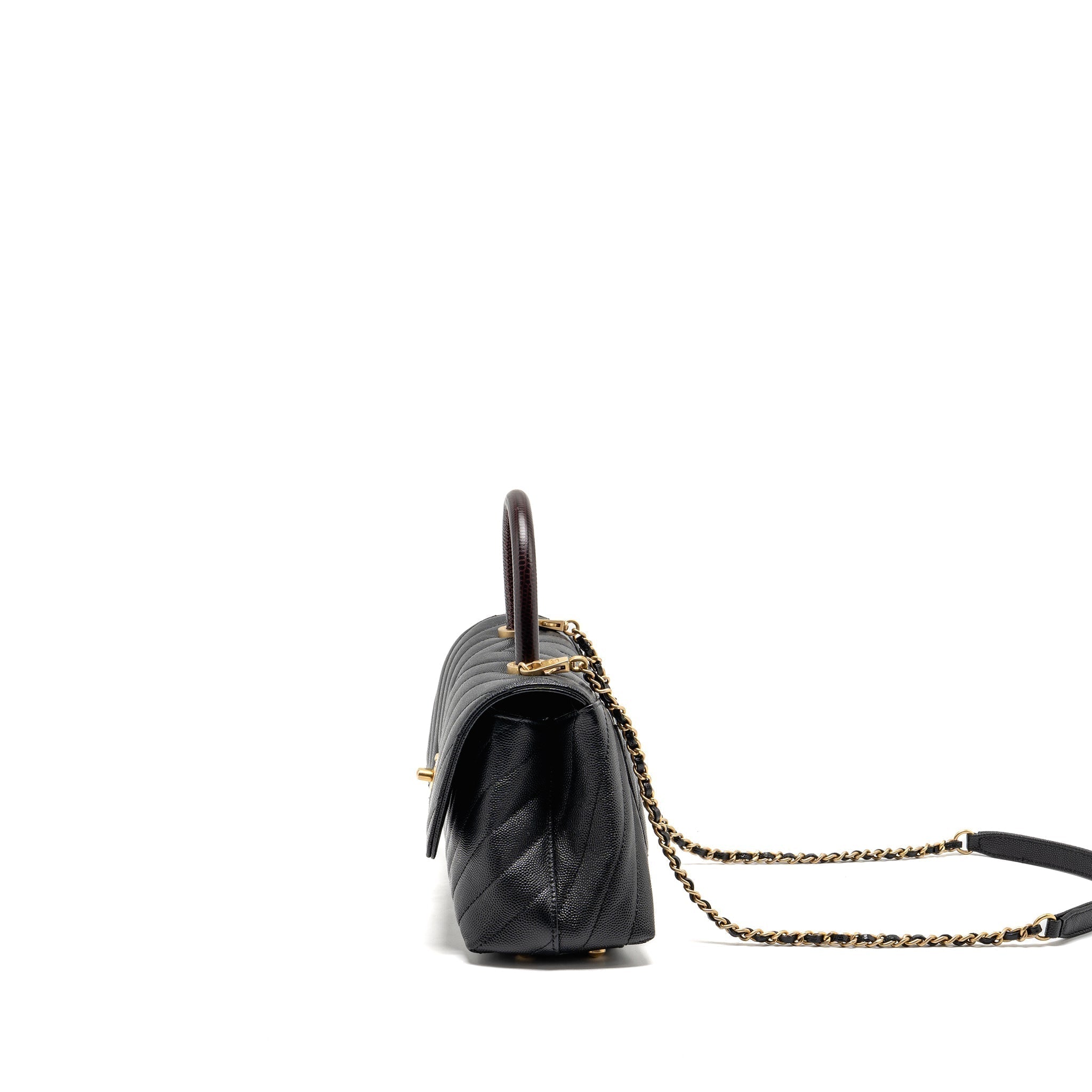 chanel-small-coco-handle-with-lizard-embossed-handle-chevron-caviar-black-ghw