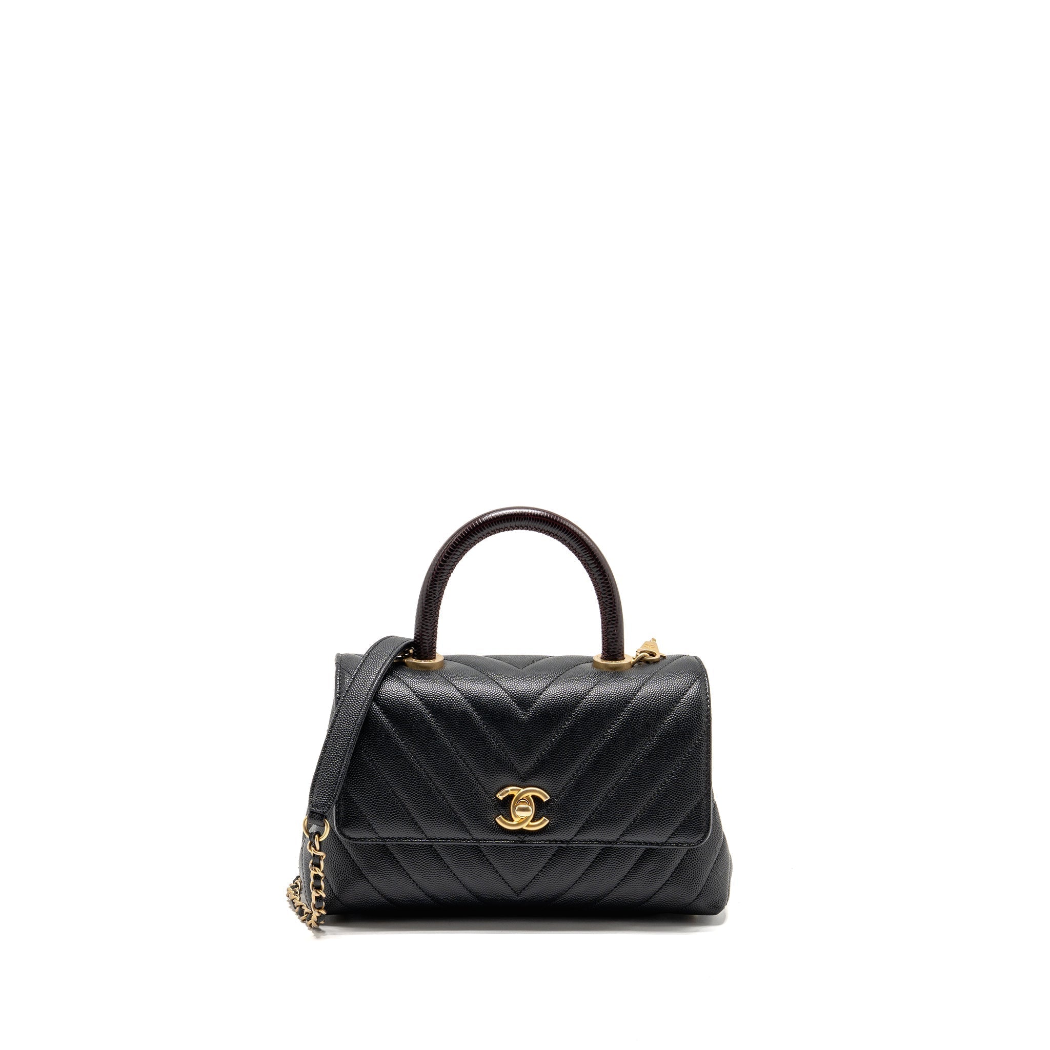 chanel-small-coco-handle-with-lizard-embossed-handle-chevron-caviar-black-ghw
