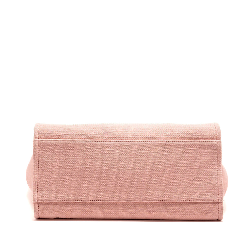 chanel-bag-pinkx1l319xj