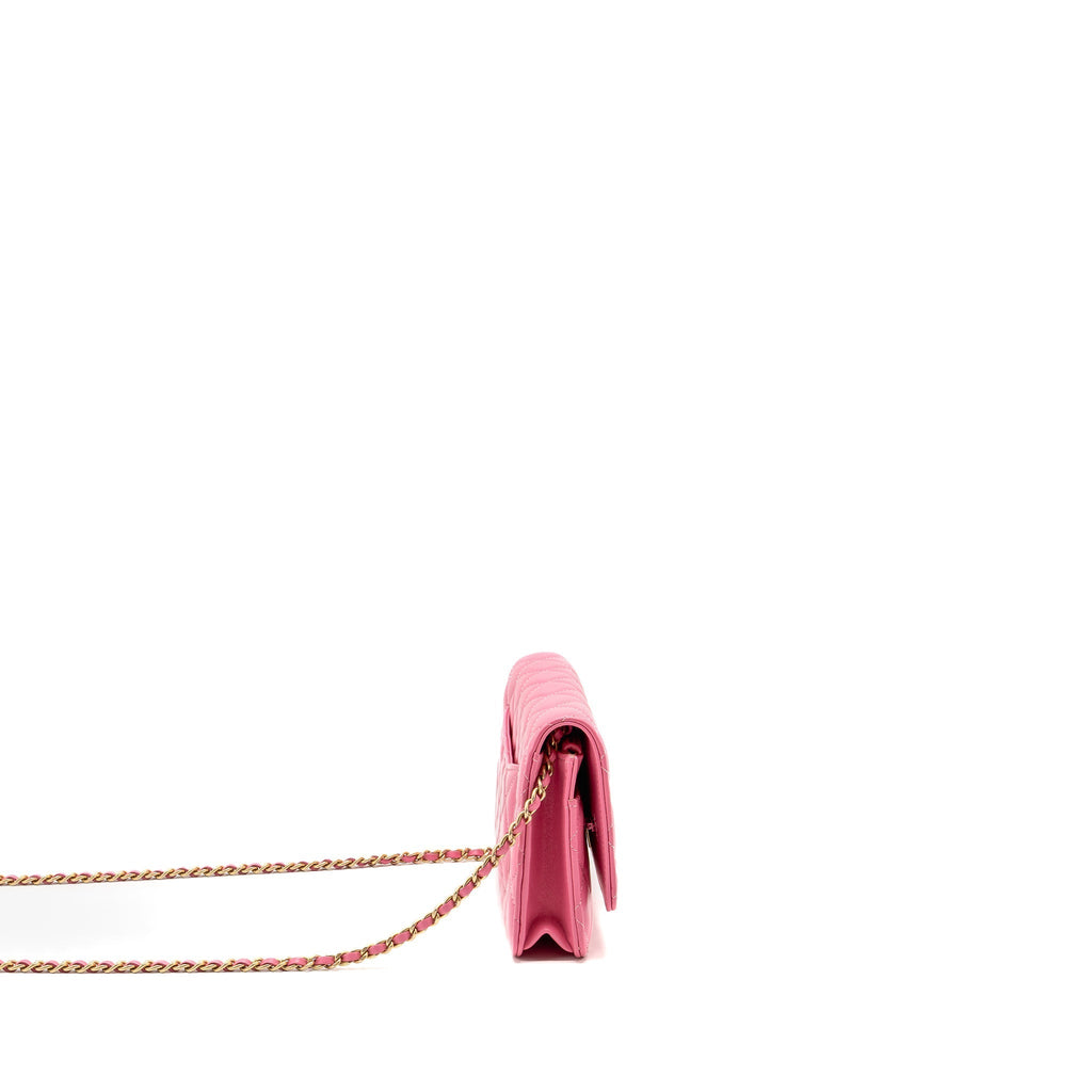 chanel-pearl-crush-wallet-on-chain-lambskin-pink-ghw