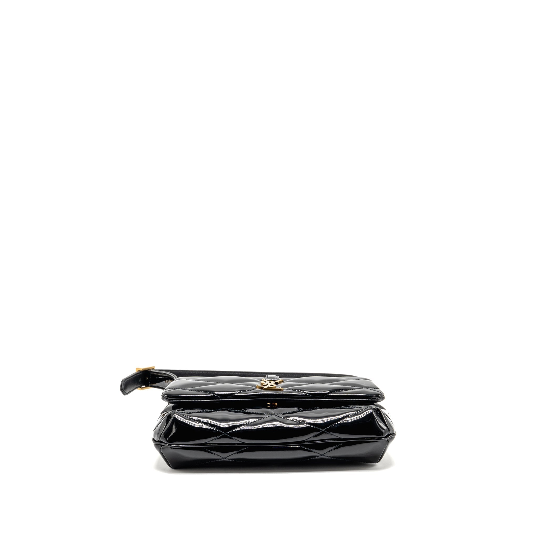 saint-laurent-ysl-le-5-a-7-quilted-shoulder-bag-patent-black-ghw