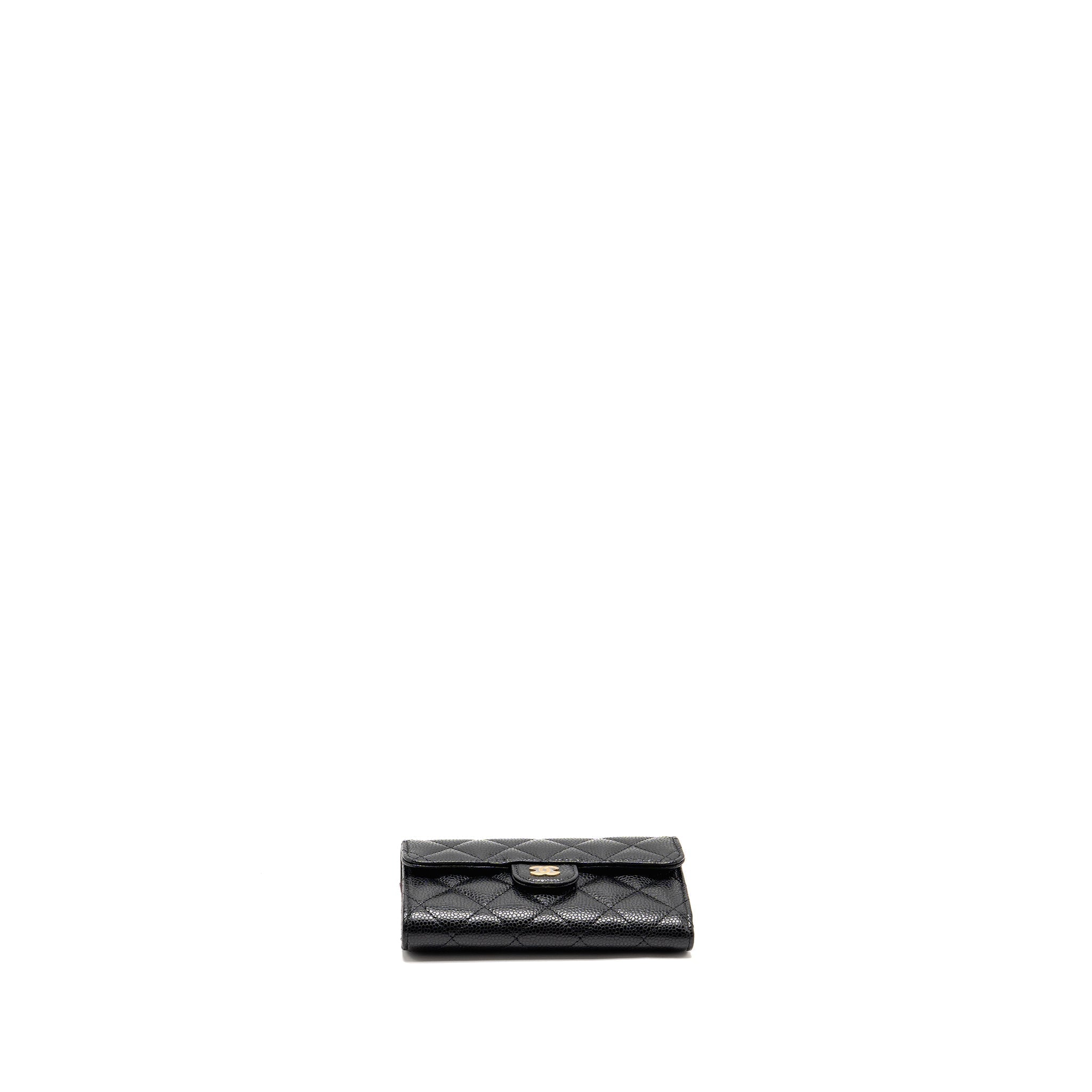 chanel-medium-classic-flap-compact-wallet-caviar-black-ghwmicrochip