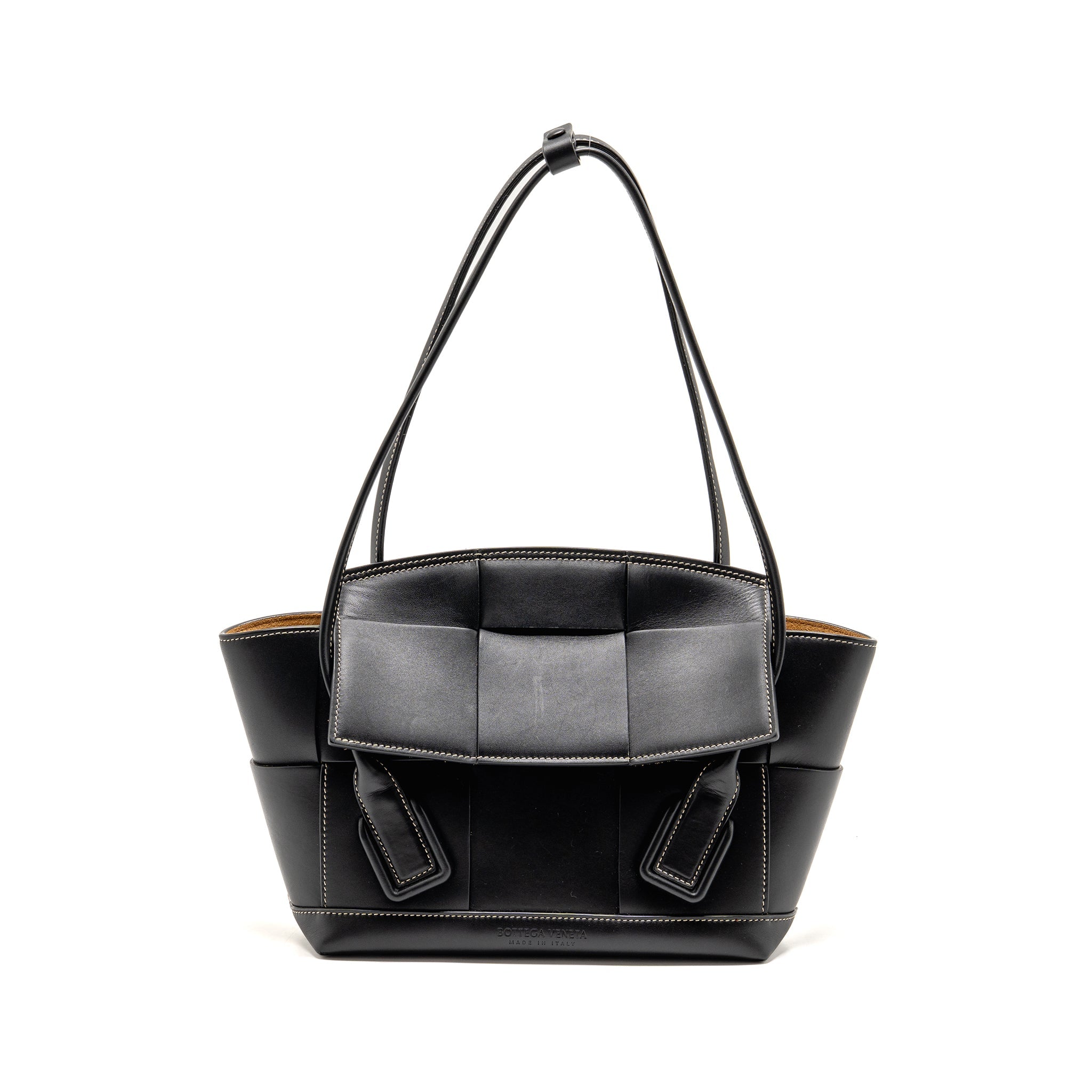 bottega-veneta-small-arco-bag-calfskin-black-shw