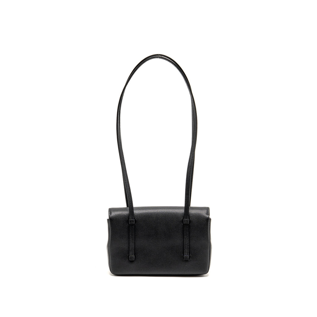 chanel-26p-preppy-black