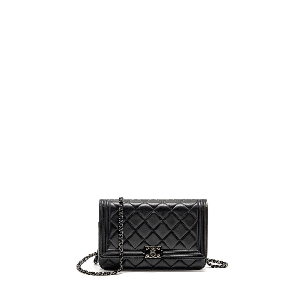 chanel-black-10