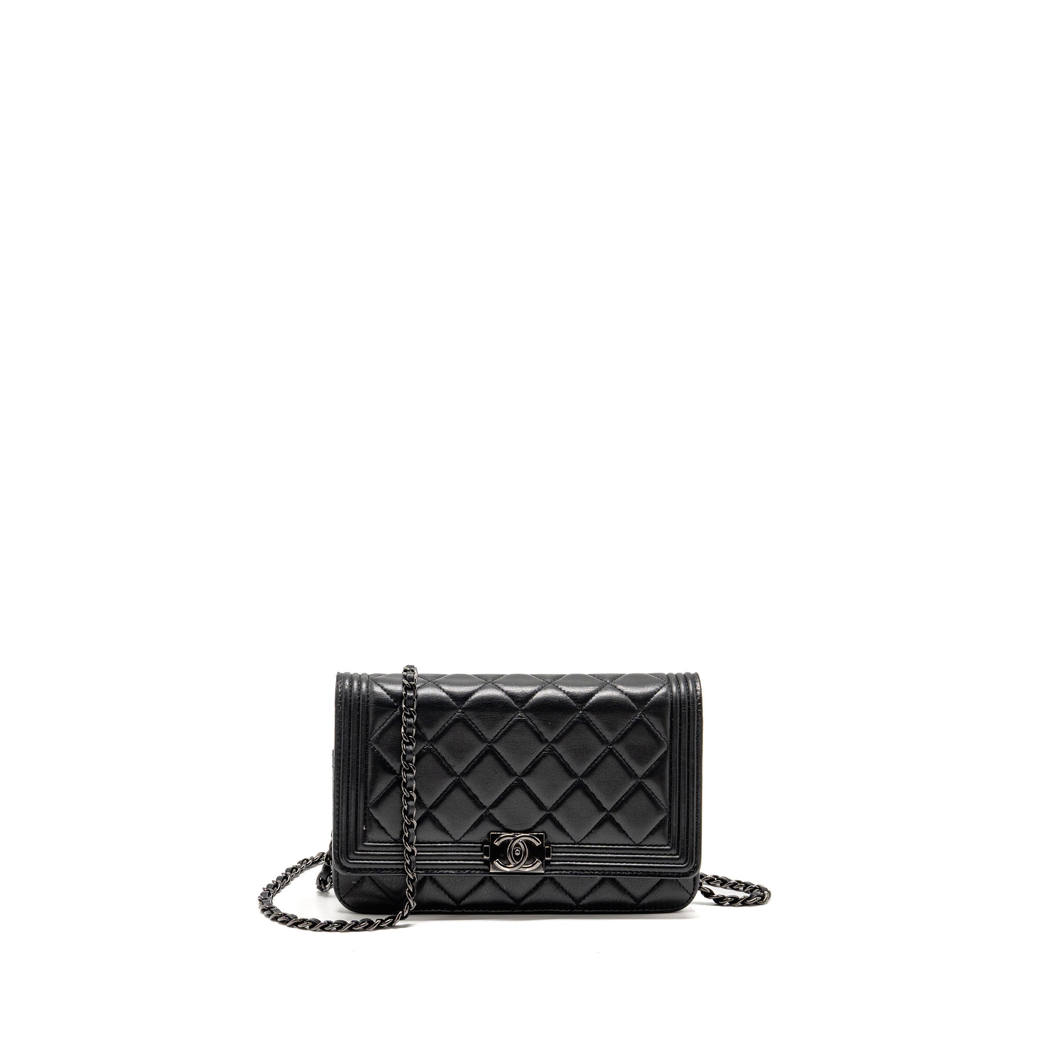 chanel-black-10