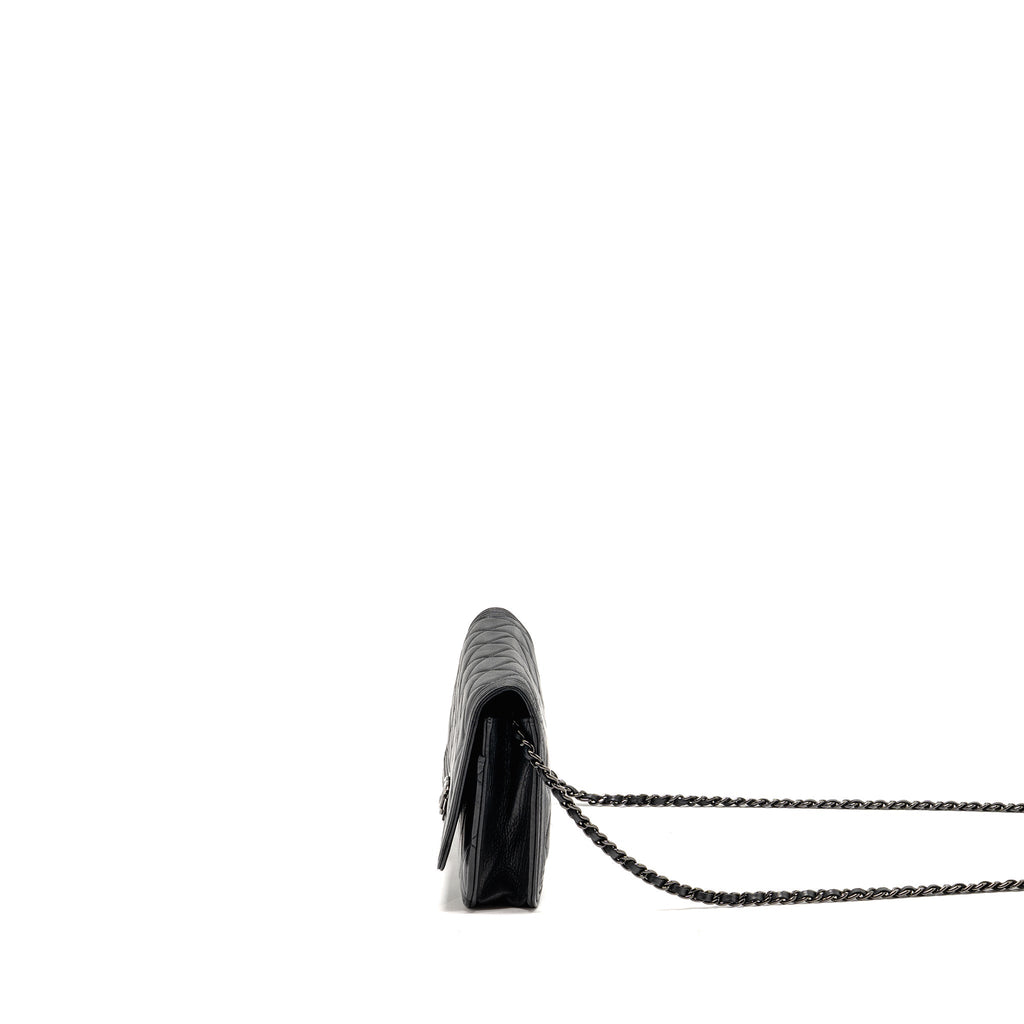 chanel-black-10