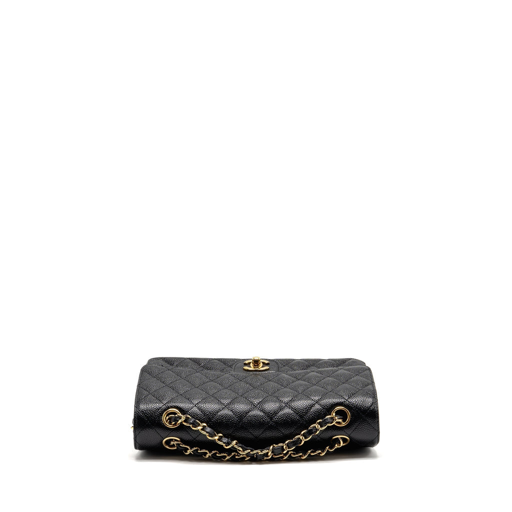 chanel-medium-classic-double-flap-bag-caviar-black-ghw-35