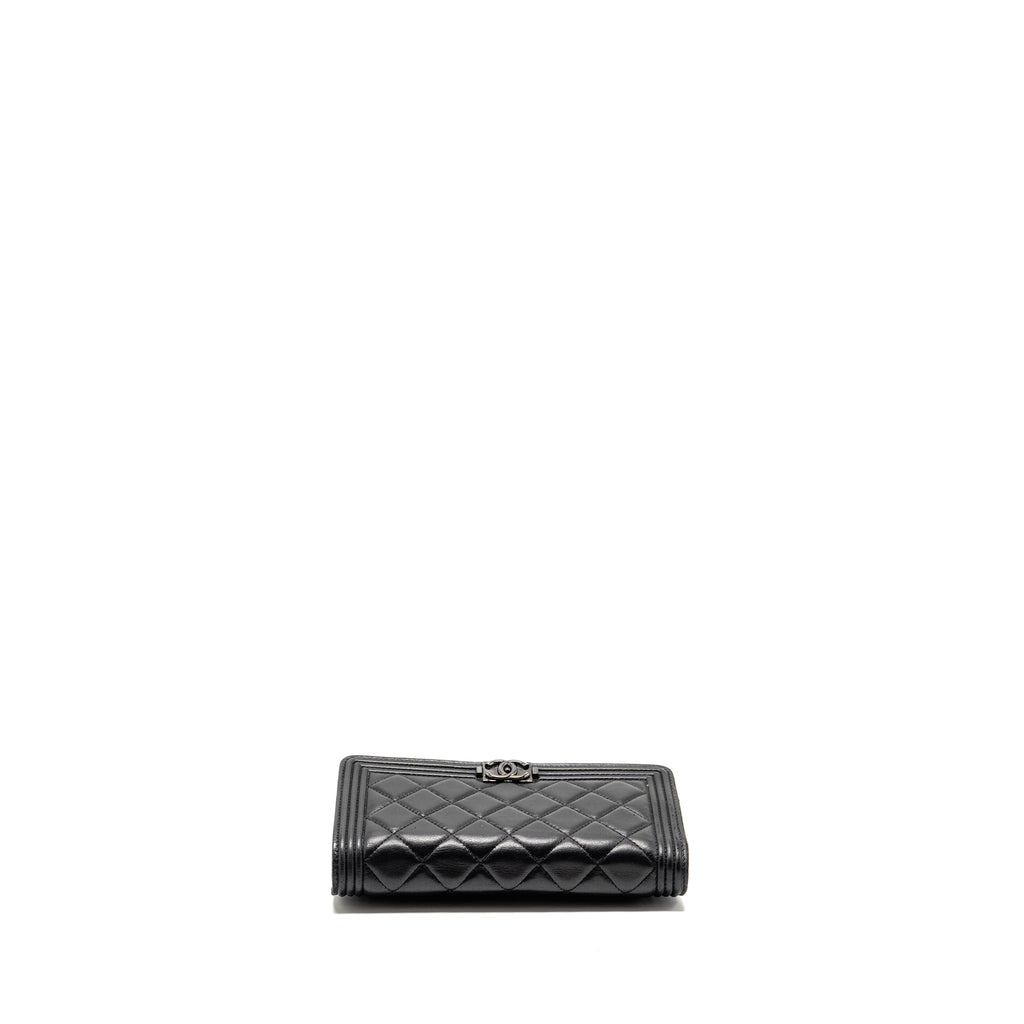 chanel-black-10