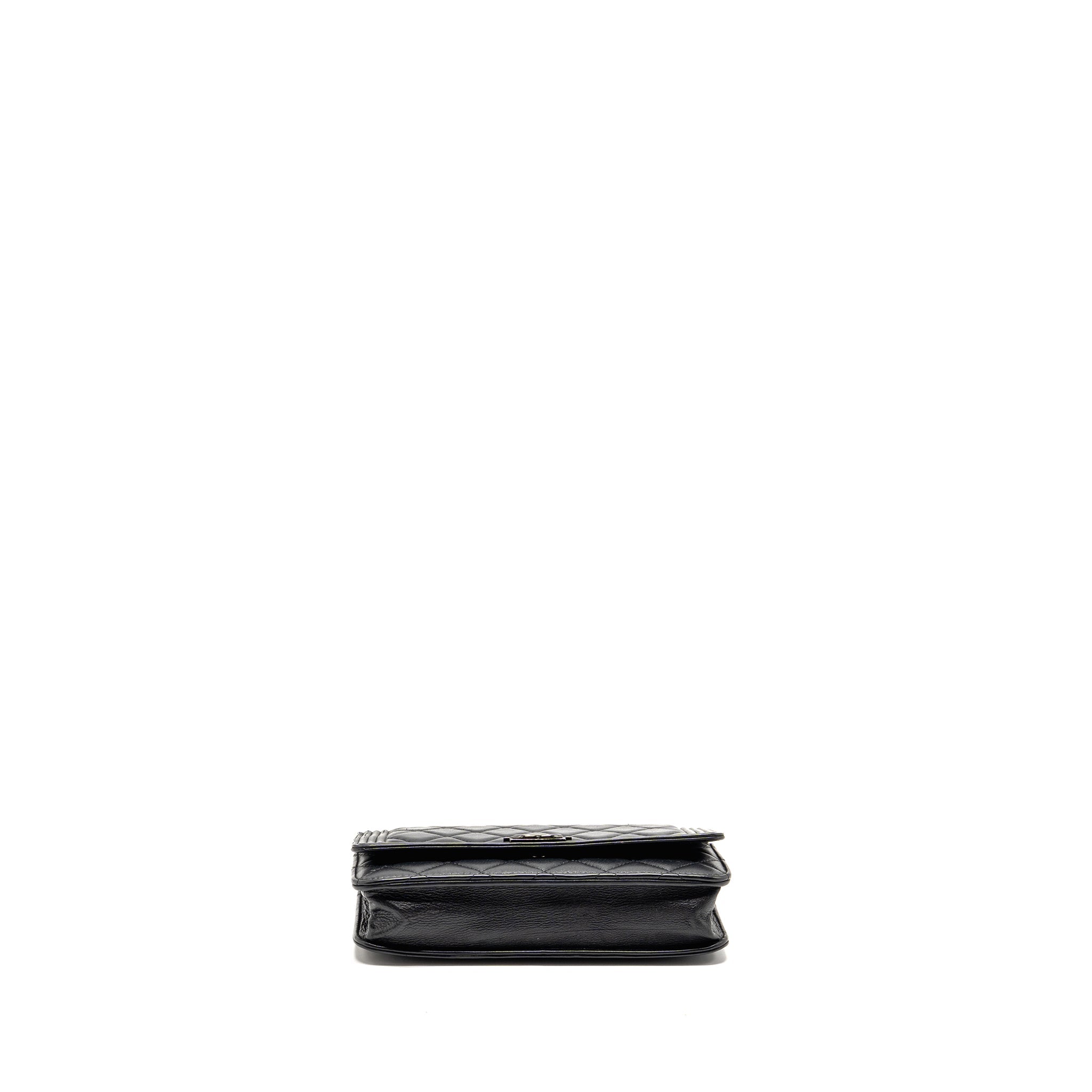 chanel-black-10