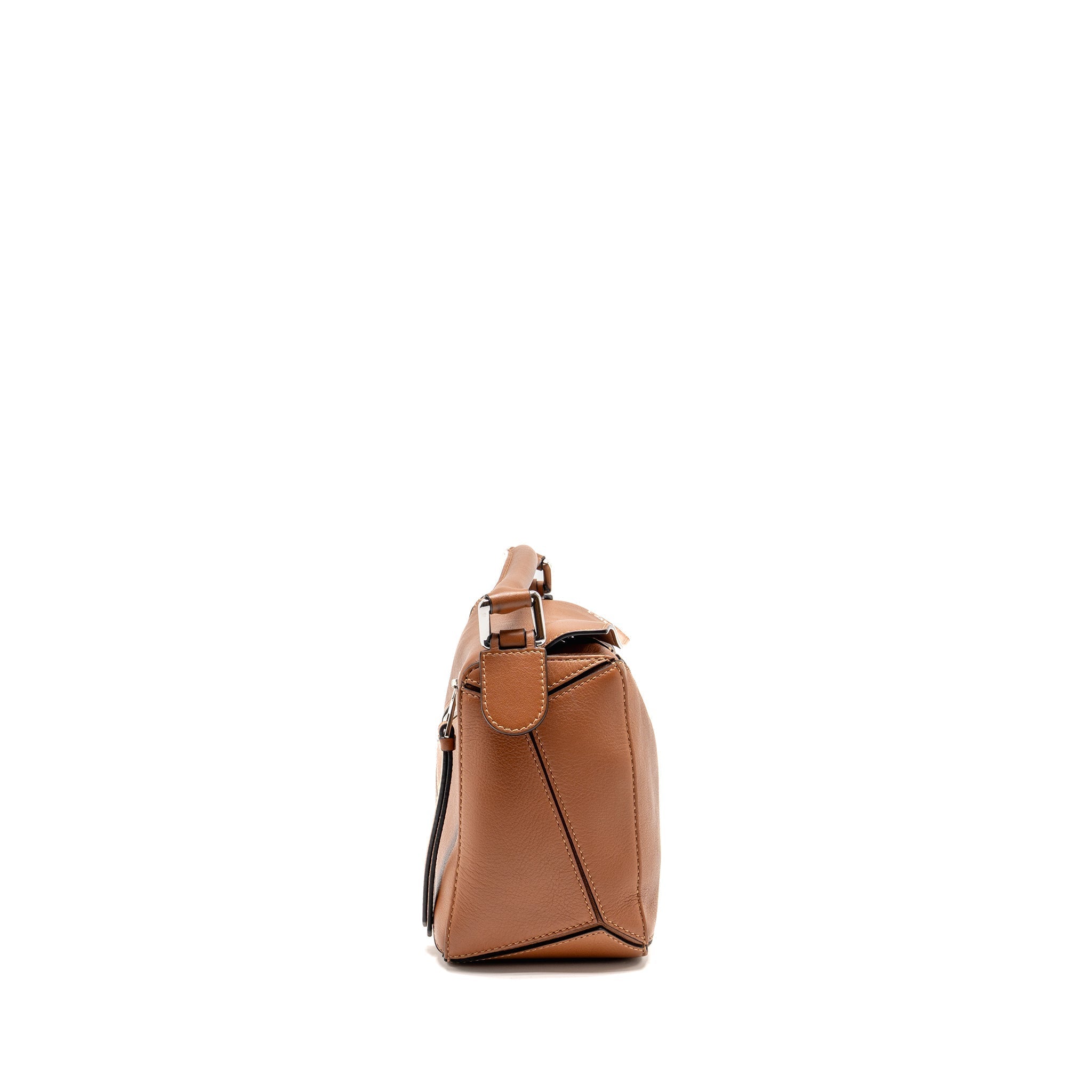 loewe-small-puzzle-bag-calfskin-tan-shw-4