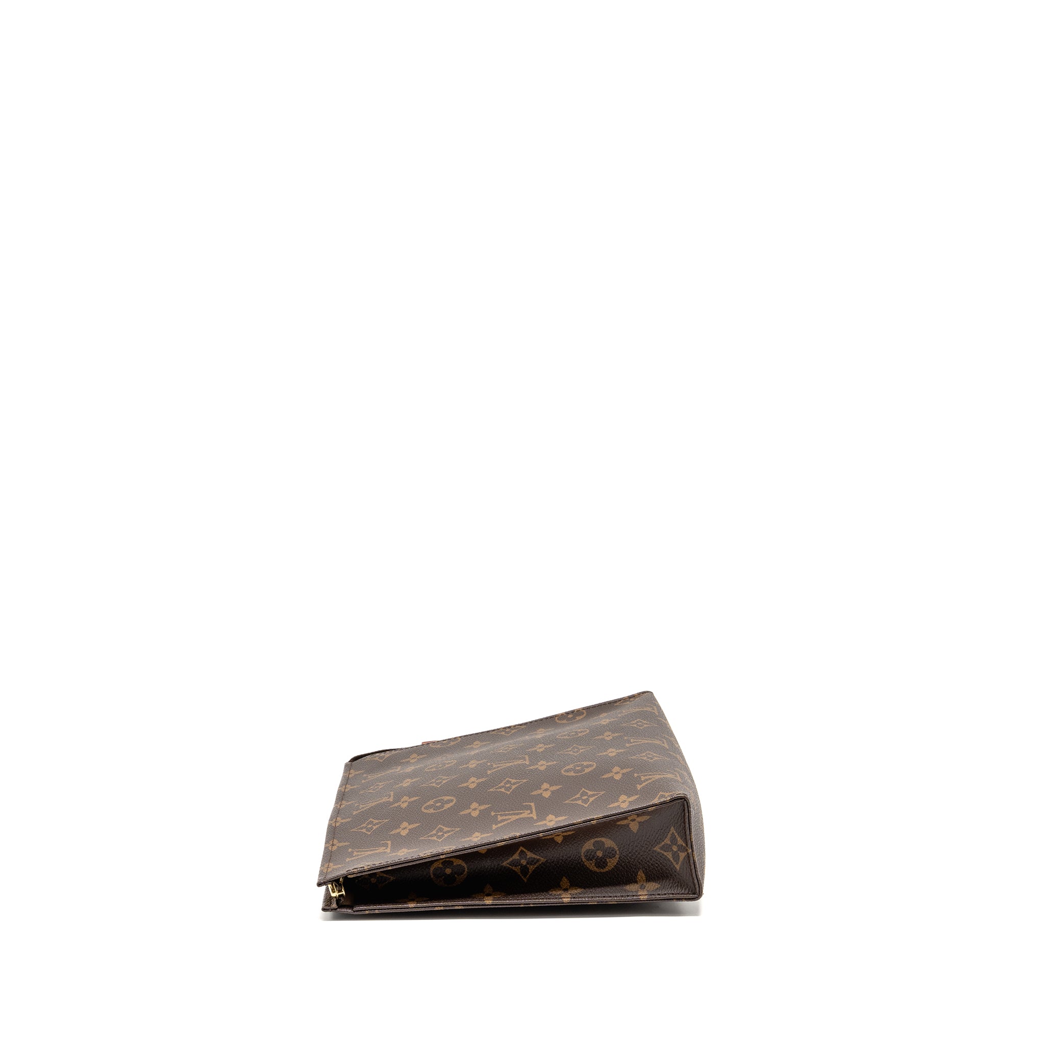 louis-vuitton-toiletry-pochette-26-monogram-canvas-ghw-15