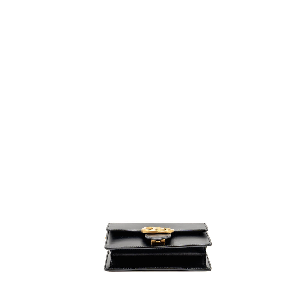 gucci-gg-marmont-square-purse-bag-calfskin-black-ghw