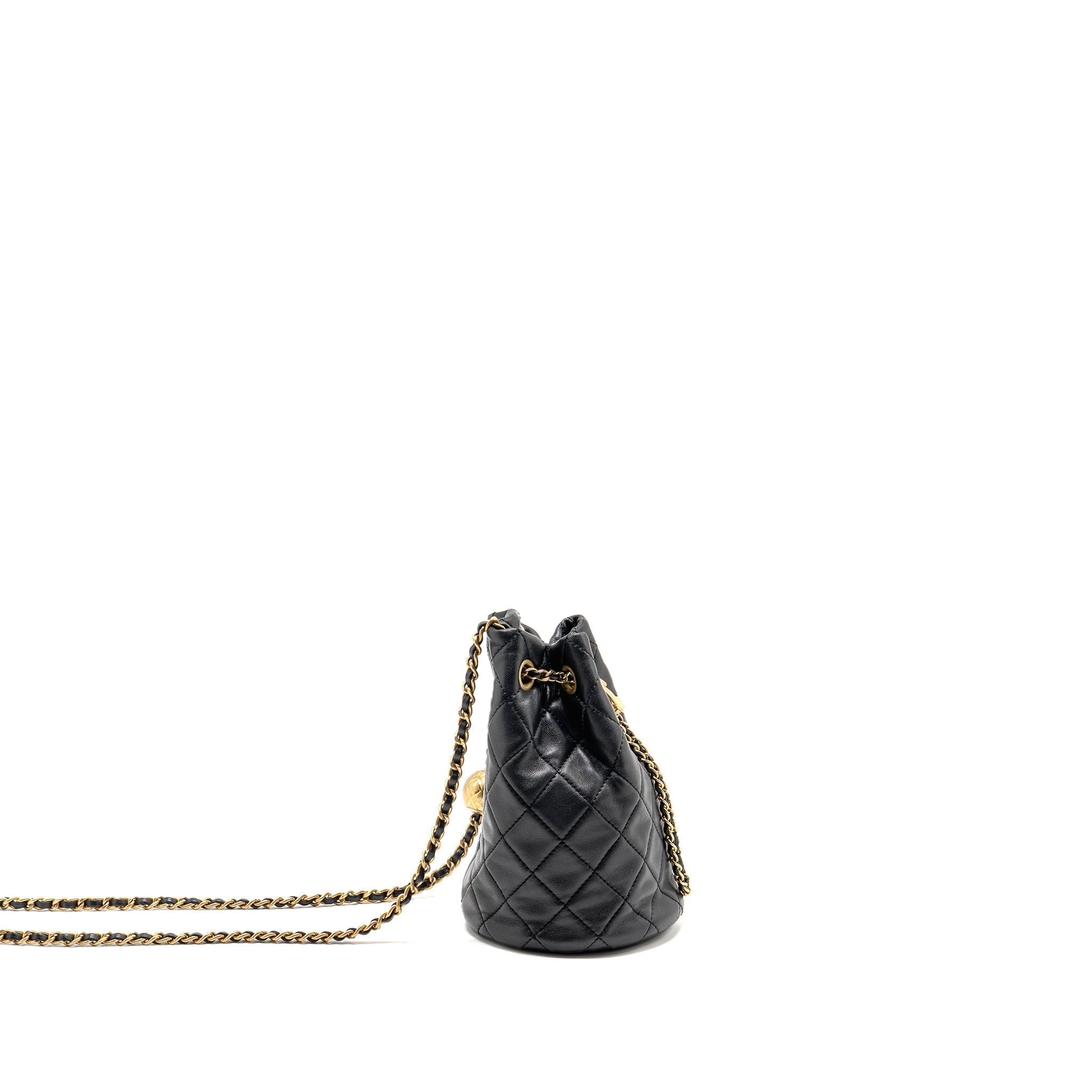 chanel-pearl-crush-mini-bucket-bag-lambskin-black-ghw-microchip
