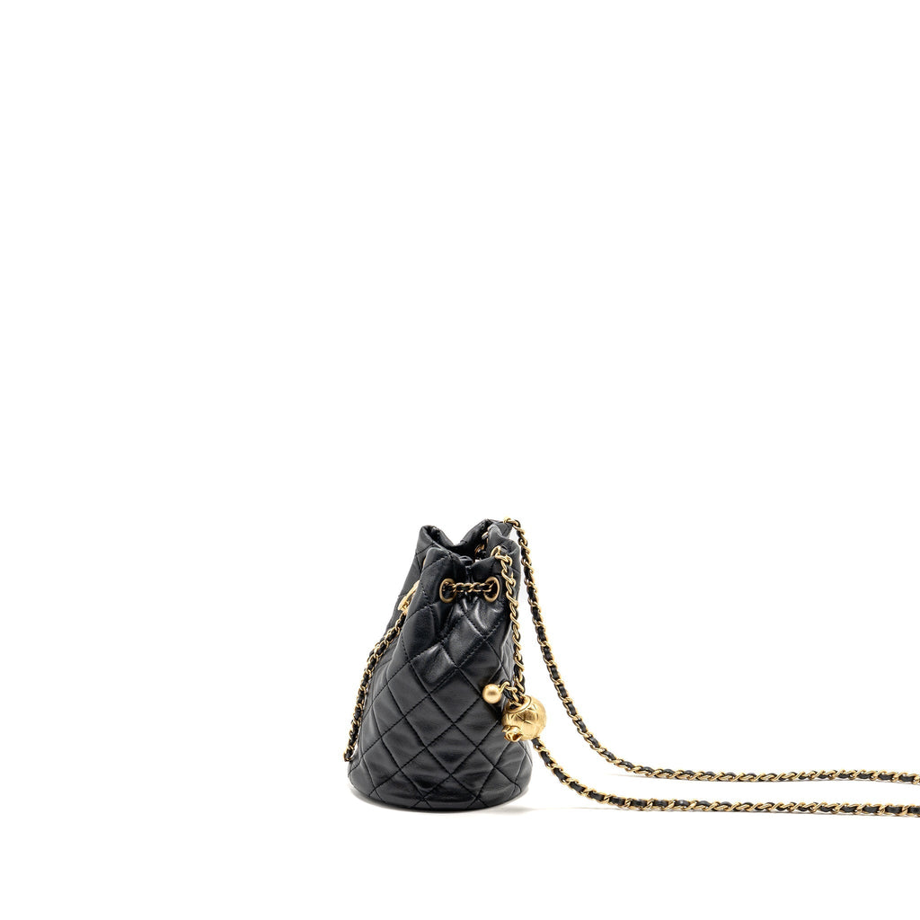 chanel-pearl-crush-mini-bucket-bag-lambskin-black-ghw-microchip