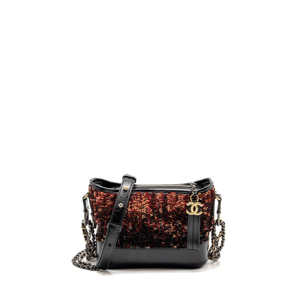chanel-red