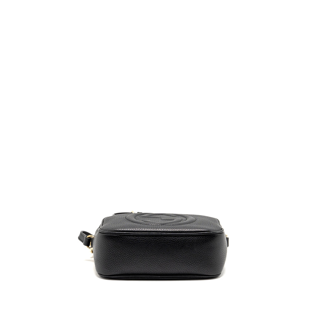 gucci-soho-disco-camera-crossbody-bag-calfskin-black-lghw-1