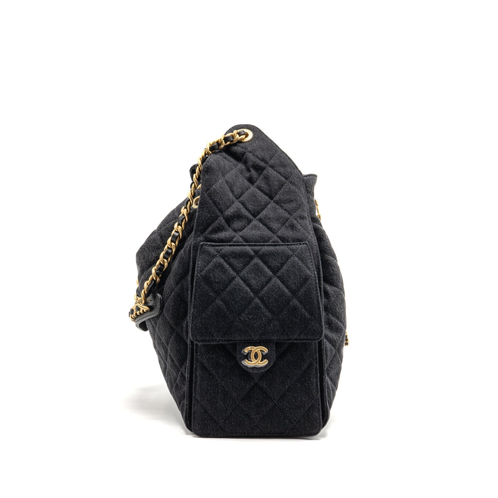 chanel-bag-blue