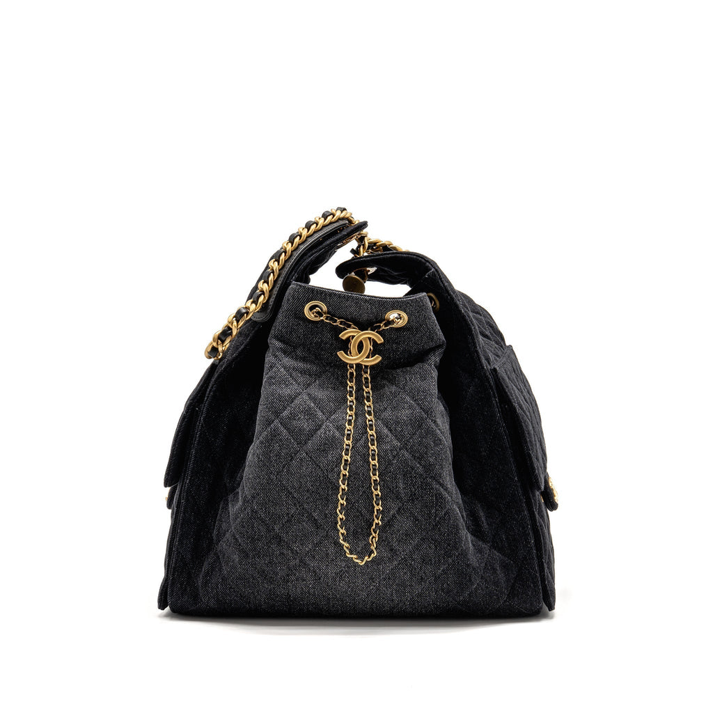 chanel-bag-blue