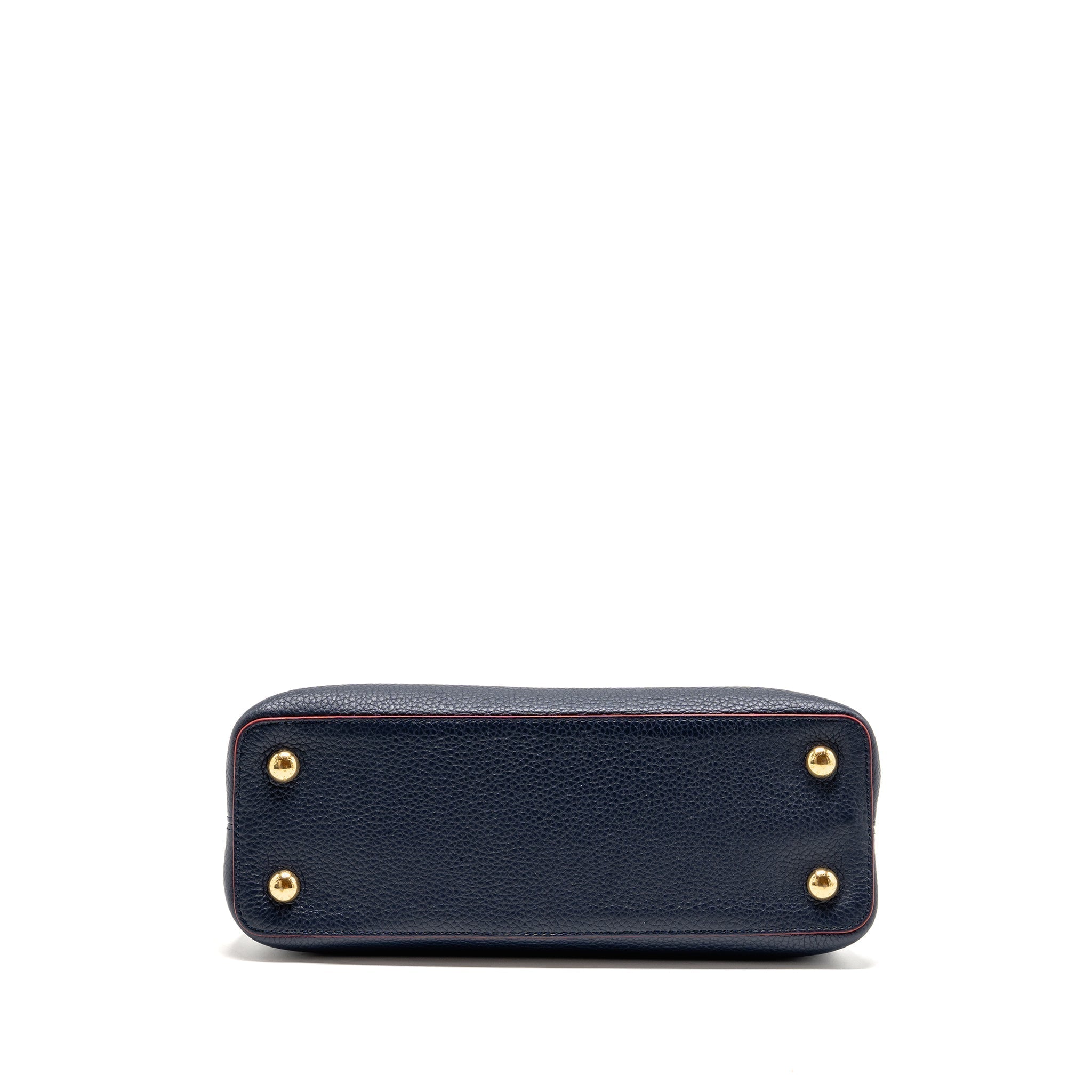 lv-capucines-black