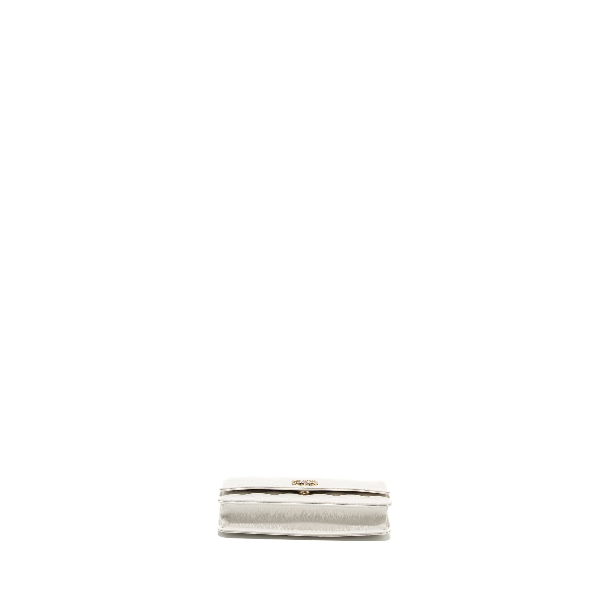 copy-of-chanel-detail-crystal-cc-logo-wallet-on-chain-caviar-white-lghwmicrochip