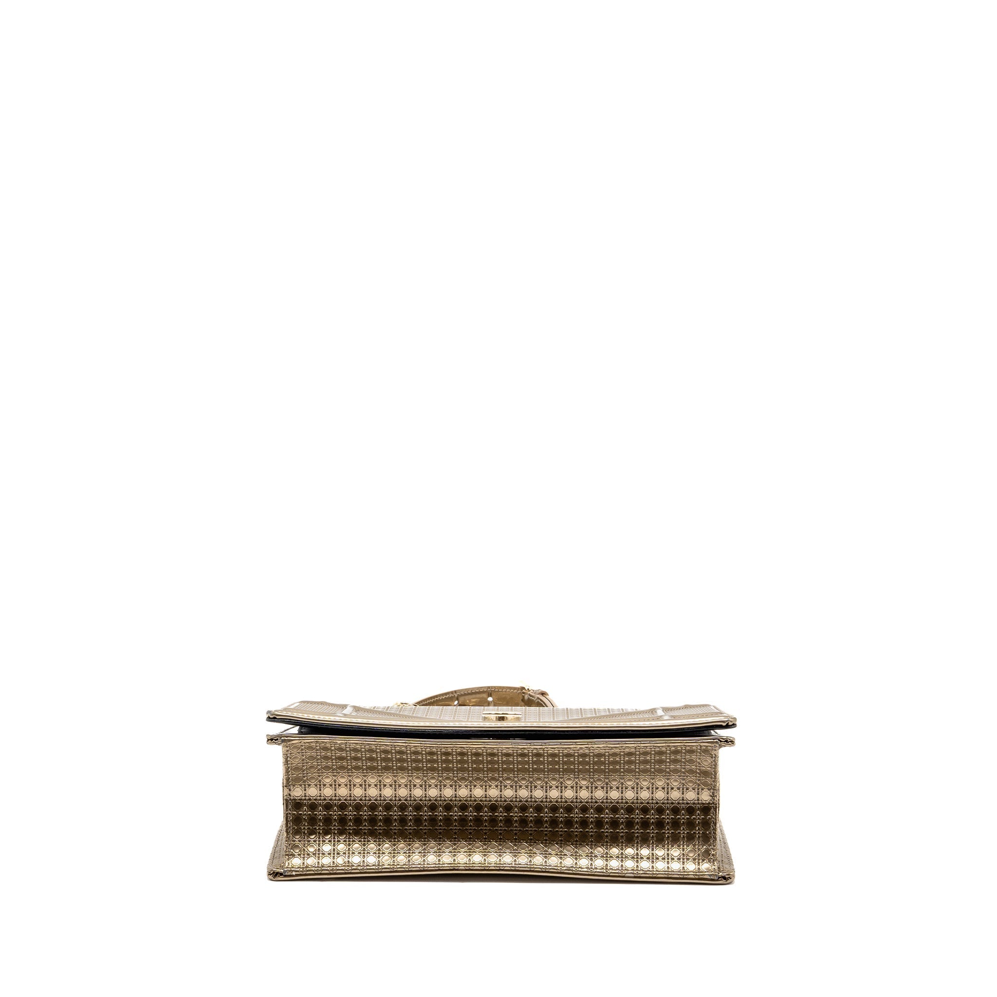 dior-medium-diorama-metallic-calfskin-light-gold-with-lghw-copy