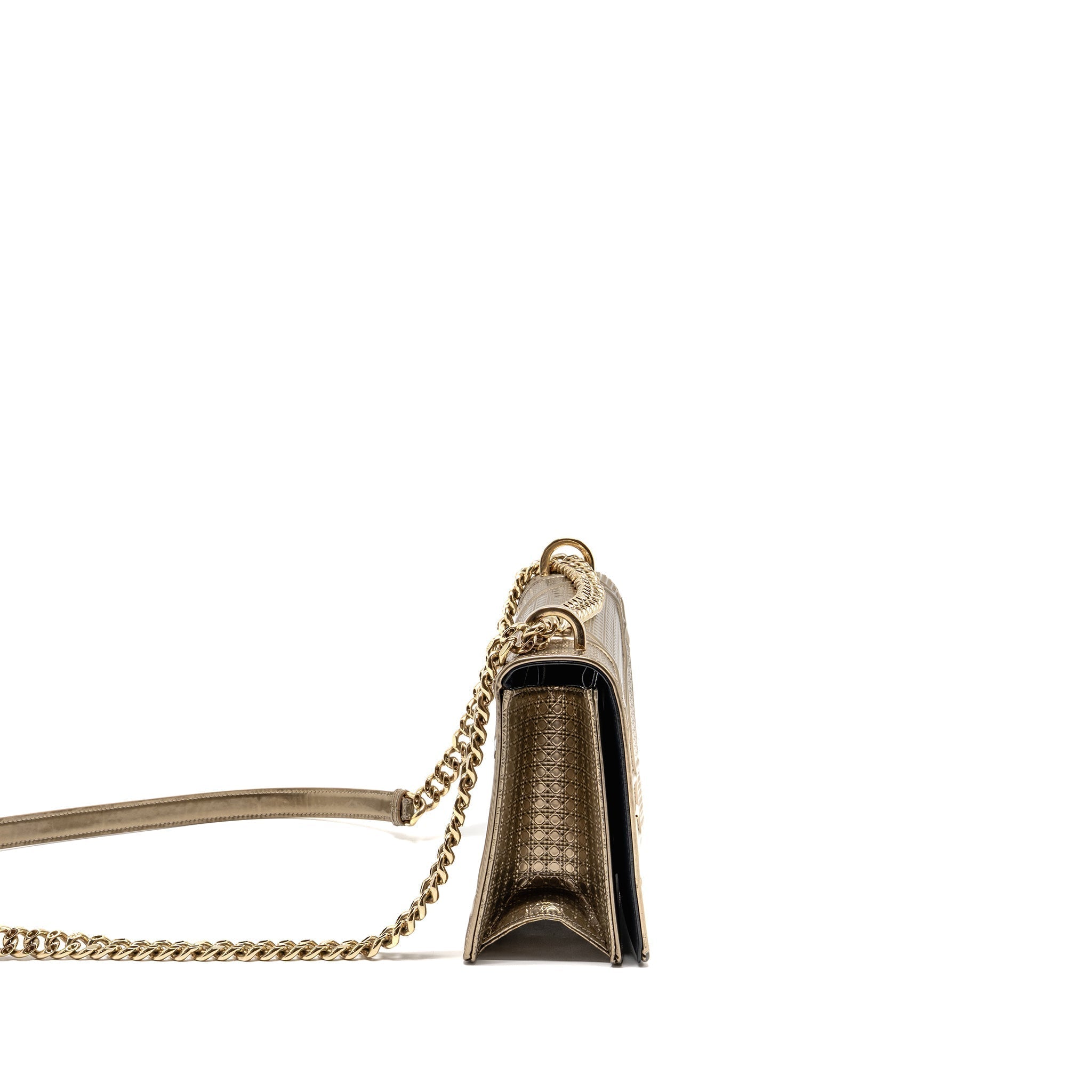 dior-medium-diorama-metallic-calfskin-light-gold-with-lghw-copy