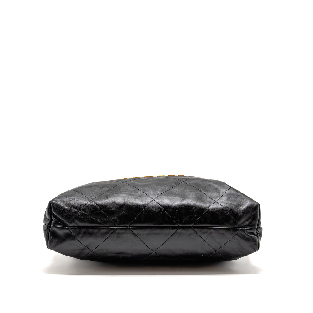chanel-medium-22-bag-calfskin-black-ghw-microchip-1
