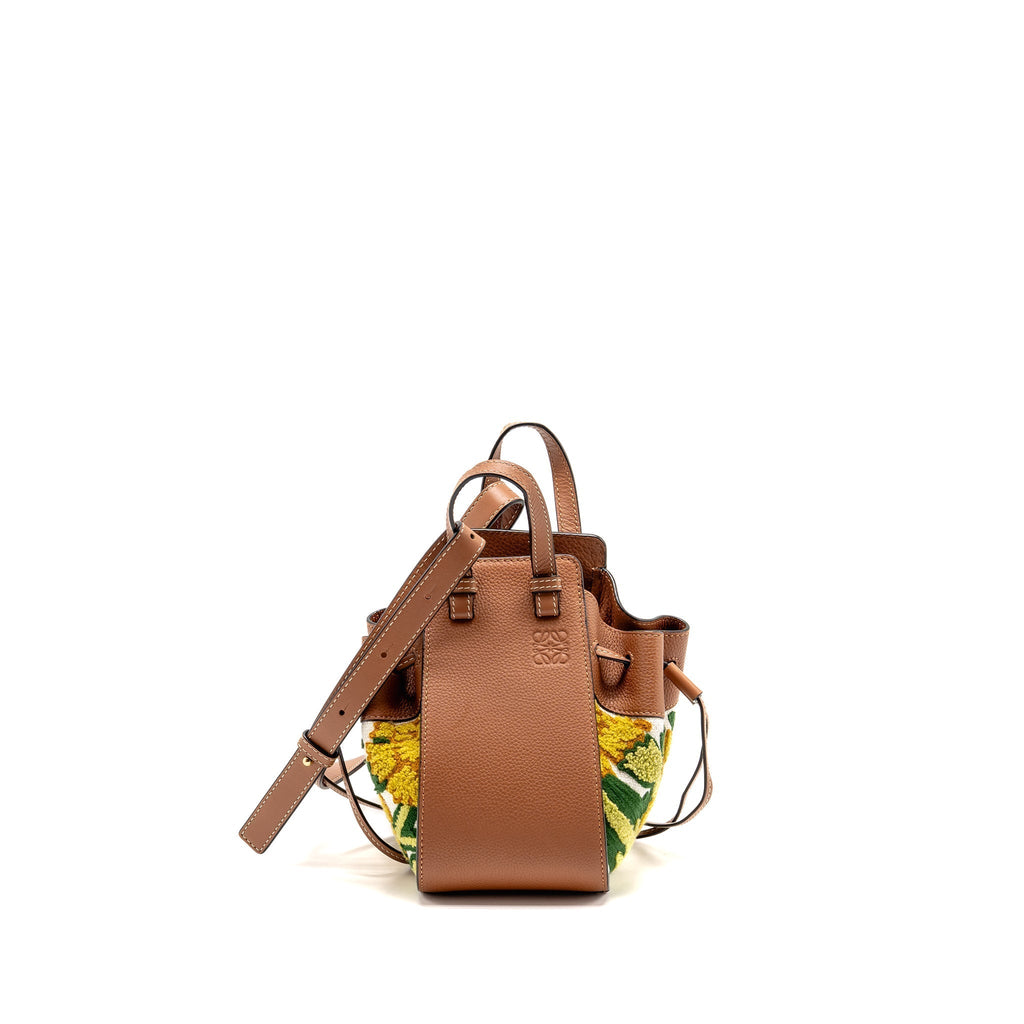 loewe-x-william-de-morgan-mini-hammock-floral-embroidered-shoulder-bag-calfskin-tan-multicolour-ghw