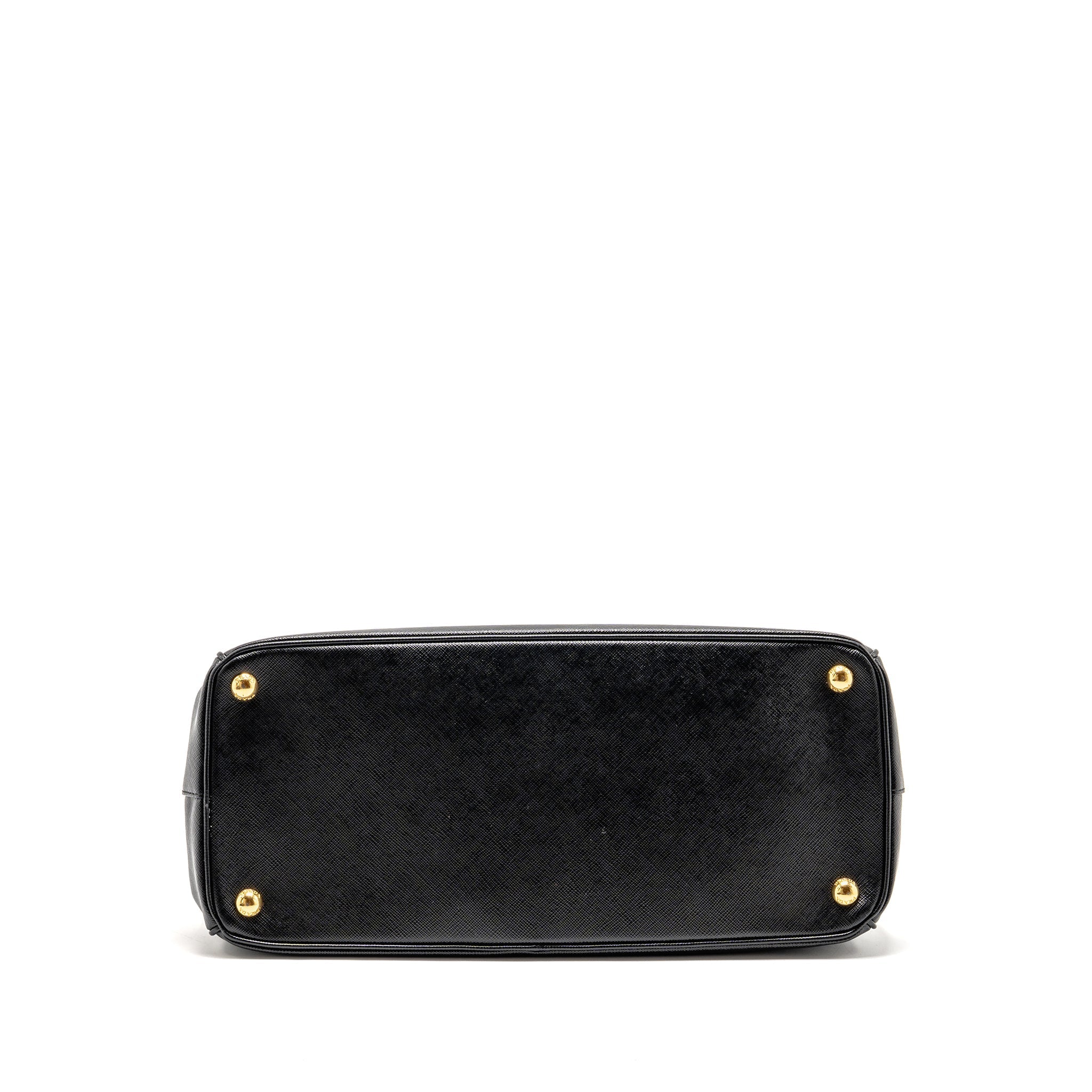 prada-large-saffiano-tote-bag-leather-black-ghw-1