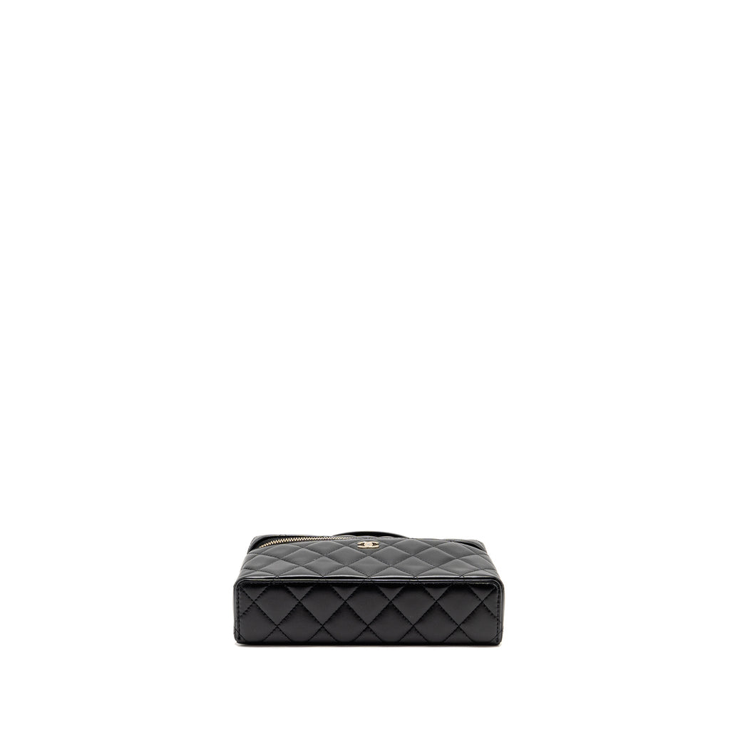 chanel-25b-cc-top-handle-vanity-with-chain-lambskin-black-lghwmicrochip