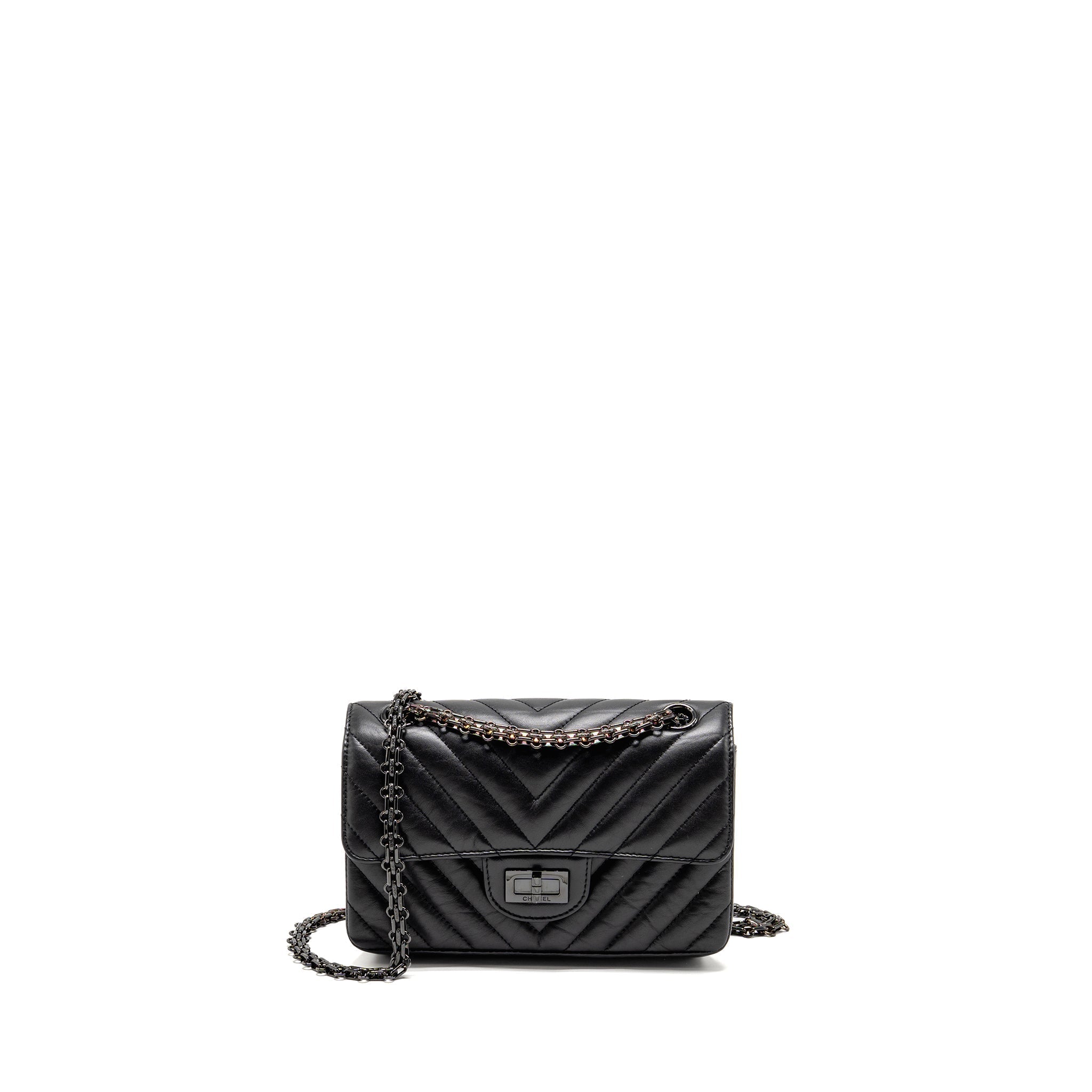 chanel-mini-2-55-reissue-flap-bag-chevron-aged-calfskin-so-black