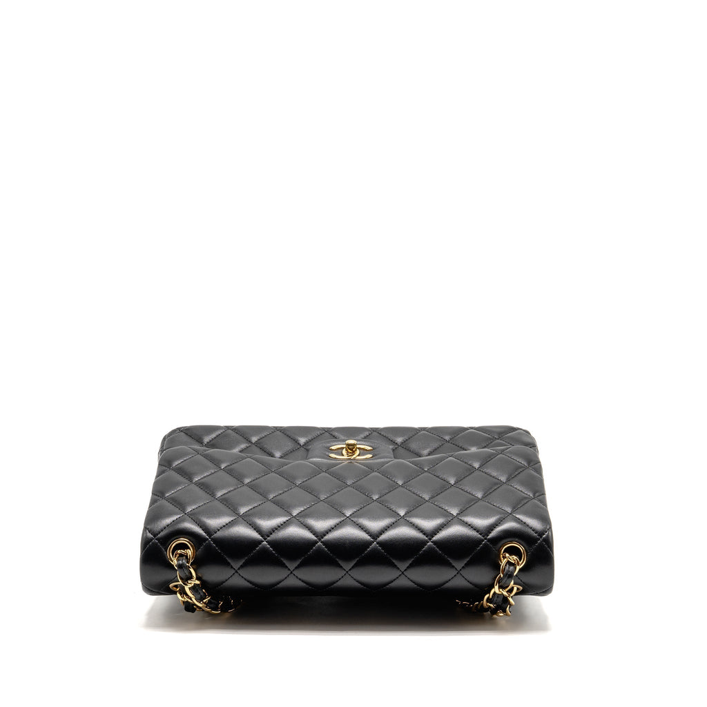 chanel-jumbo-classic-double-flap-bag-lambskin-black-ghw-3