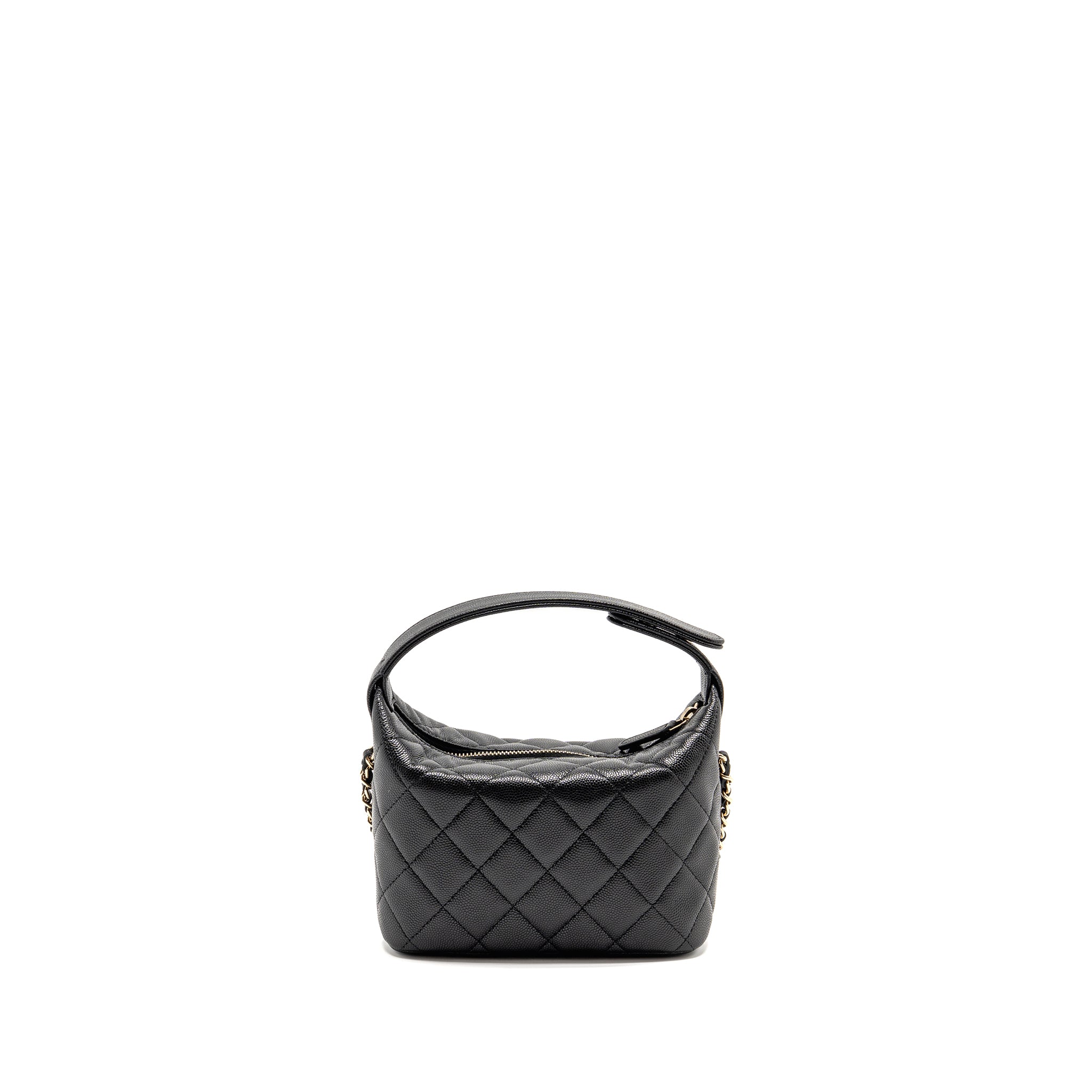 chanel-25c-detail-cc-logo-quilted-hobo-bag-caviar-black-lghwmicrochip